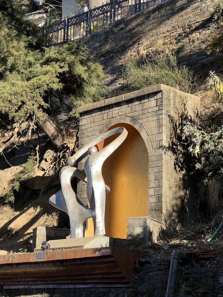 Exploring Shimla in a Flash - Sculpture - TheMemoryBites