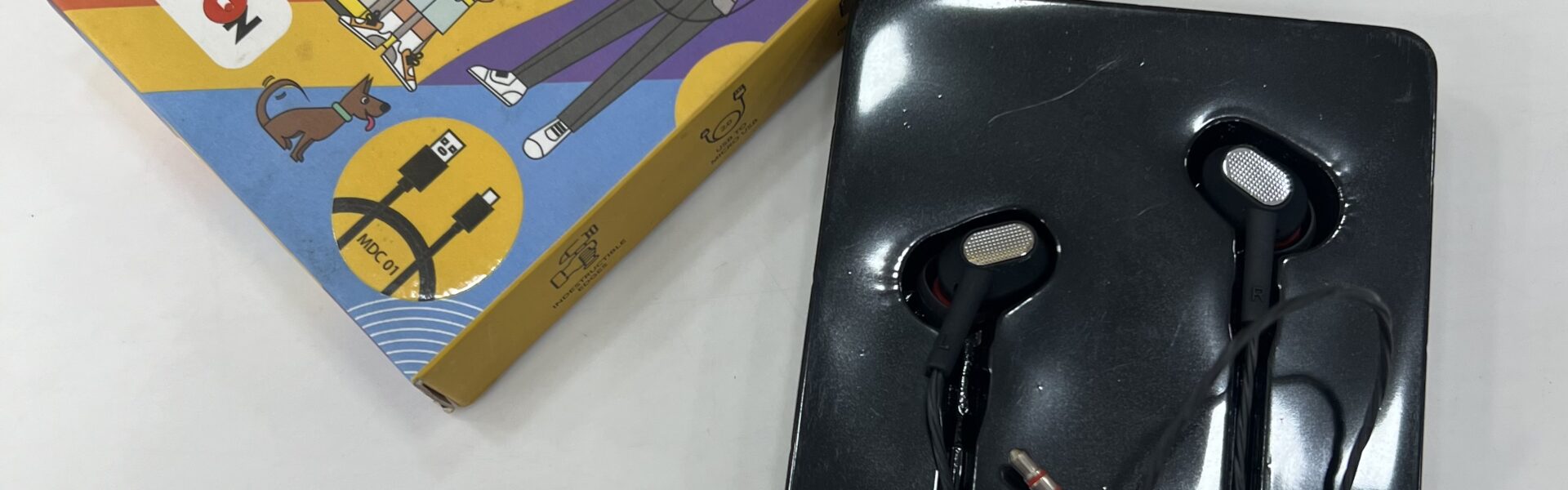 Zipping Around with ZIP ZAP Classic: A New Audio Adventure - Earphones - TheMemoryBites