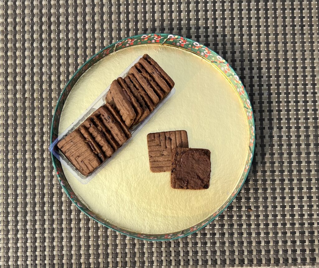 Hide & Seek: Exploring Flavorful Cookie Creations - Hide & Seek Chocolate - TheMemoryBites