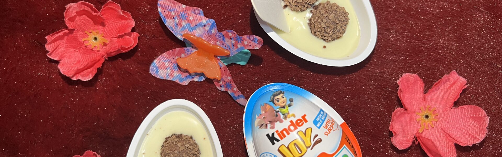 A Little Surprise, A Lot of Joy: The Kinder Joy Experience - Inside - TheMemoryBites