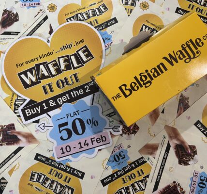Belgian Waffles : Mini Waffles, Major Happiness - Waffle box - TheMemoryBites
