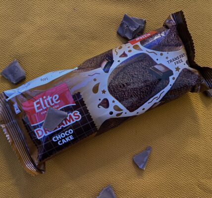 Elite Chocolate Bar Cake: A Decadent Delight for Chocolate Lovers - Chocolate Cake - TheMemoryBites
