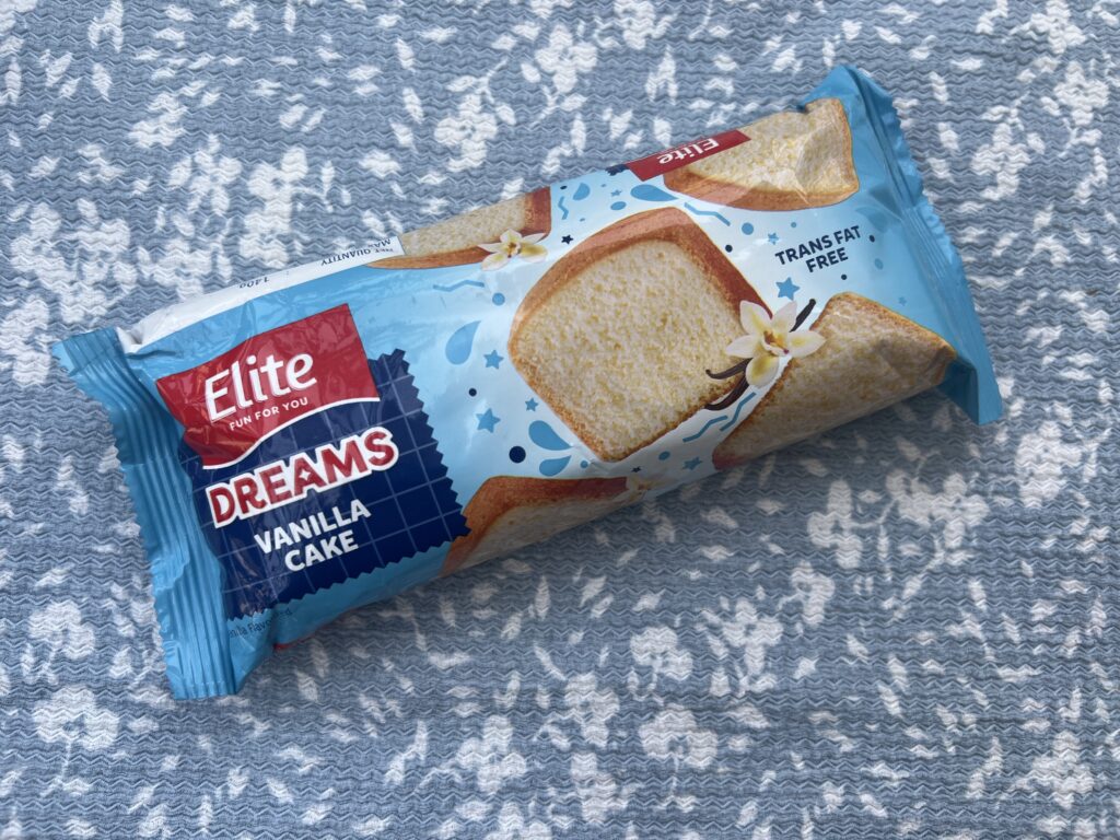 Elite Vanilla Bar Cake: A Timeless Treat for Every Occasion - TheMemoryBites