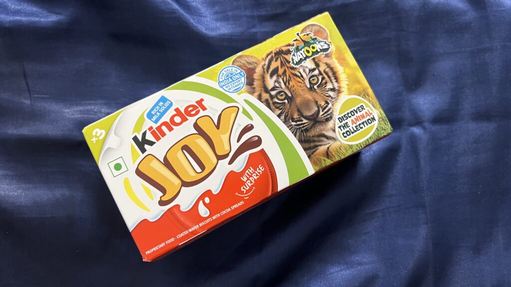 Discover the Jungle Inside Kinder Joy Natoons - Surprise pack - TheMemoryBites