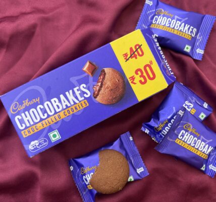 Cadbury Chocobakes Choc-Filled Cookies – Crunch Meets Creamy - Cadbury Chocobakes Cookies - TheMemoryBites