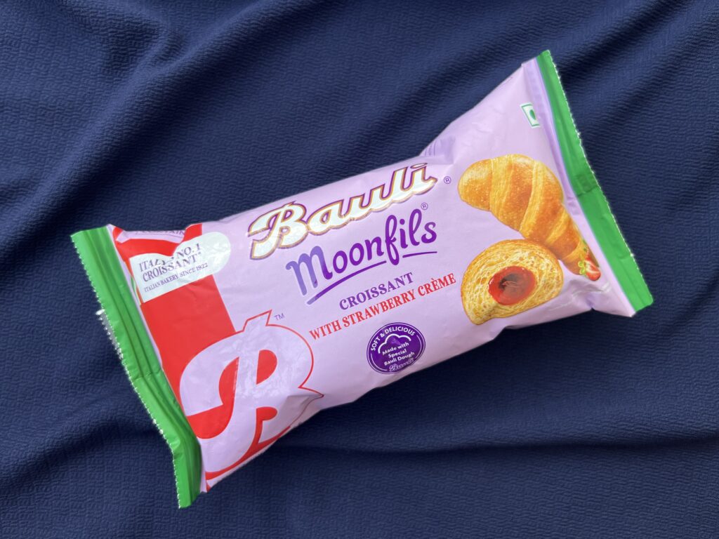 Creamy Centers, Fluffy Layers: Falling in Love with Bauli Moonfils - Bauli Moonfils - TheMemoryBites