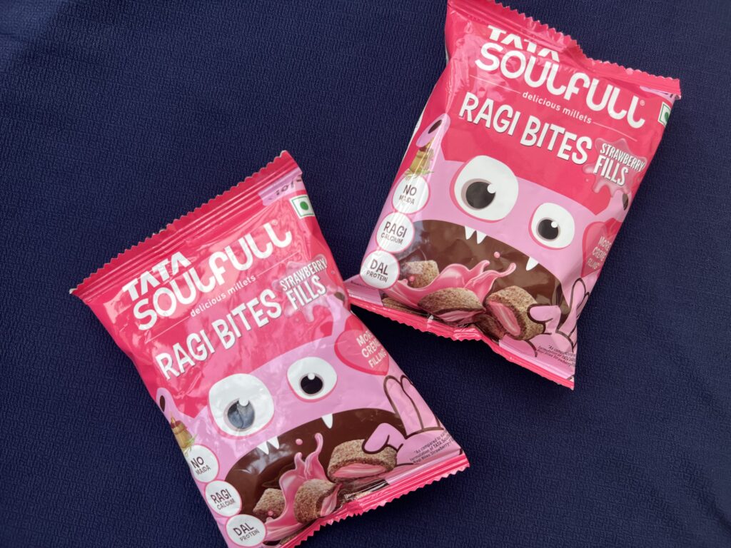 Miss Bytes? Tata Soulfull Bites Fills Pack Might Just Fill the Gap - Tata Soulful Strawberry Flavours - TheMemoryBites
