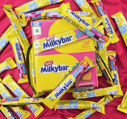Milkybar Choo Strawberry: The Perfect Blend of Creamy and Fruity - Strawberry Choo Box Open - TheMemoryBites