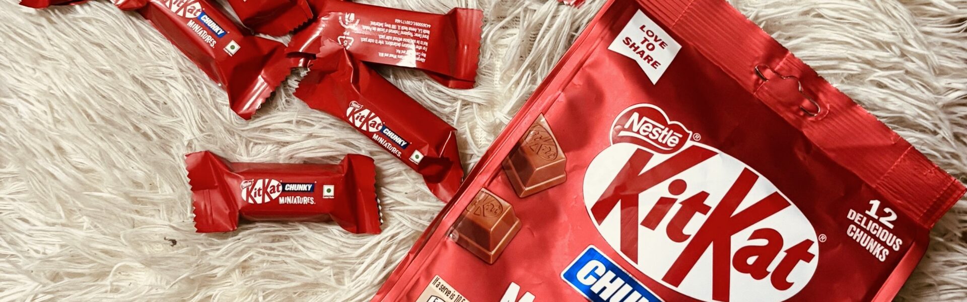 2 Flavours, 1 Obsession: KitKat Chunky Miniatures Done Right - TheMemoryBites