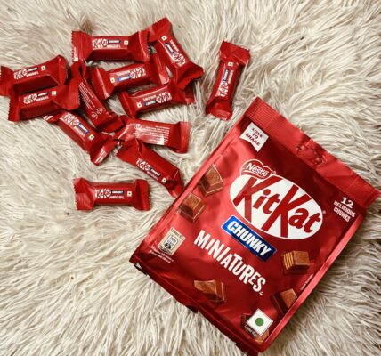 2 Flavours, 1 Obsession: KitKat Chunky Miniatures Done Right - TheMemoryBites